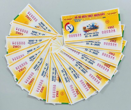Công ty Xổ số kiến thiết Hải Dương trao thưởng giải đặc biệt XSKT miền Bắc