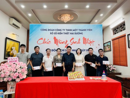 Chúc mừng sinh nhật thành viên Quý 4/2025